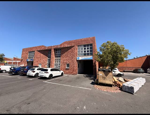 296M² WAREHOUSE TO LET IN BEACONVALE